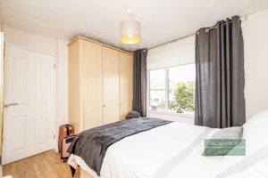 Photo 33- click for photo gallery